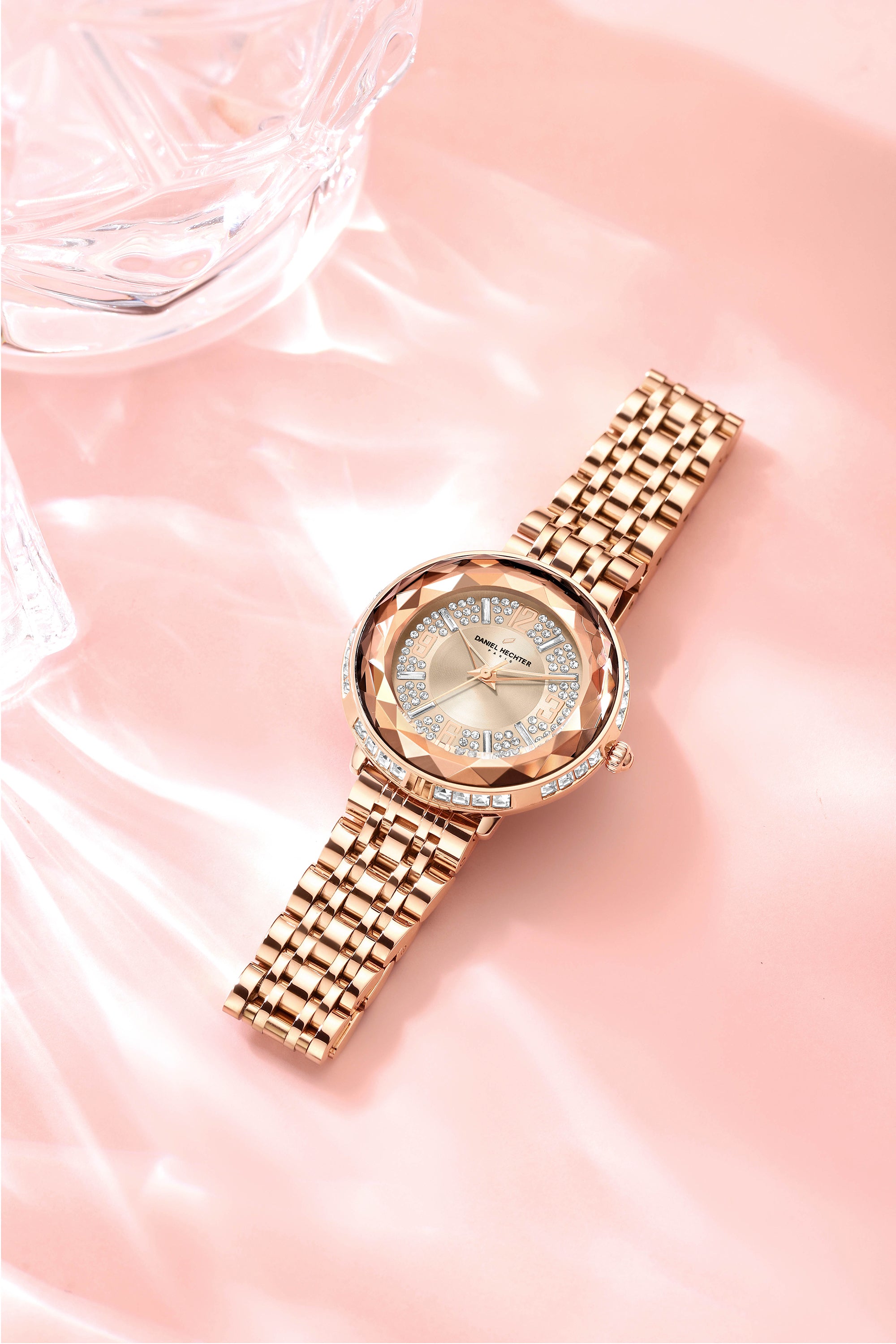 Daniel Hechter Paris Palais-Royal Collection DHW2003-11