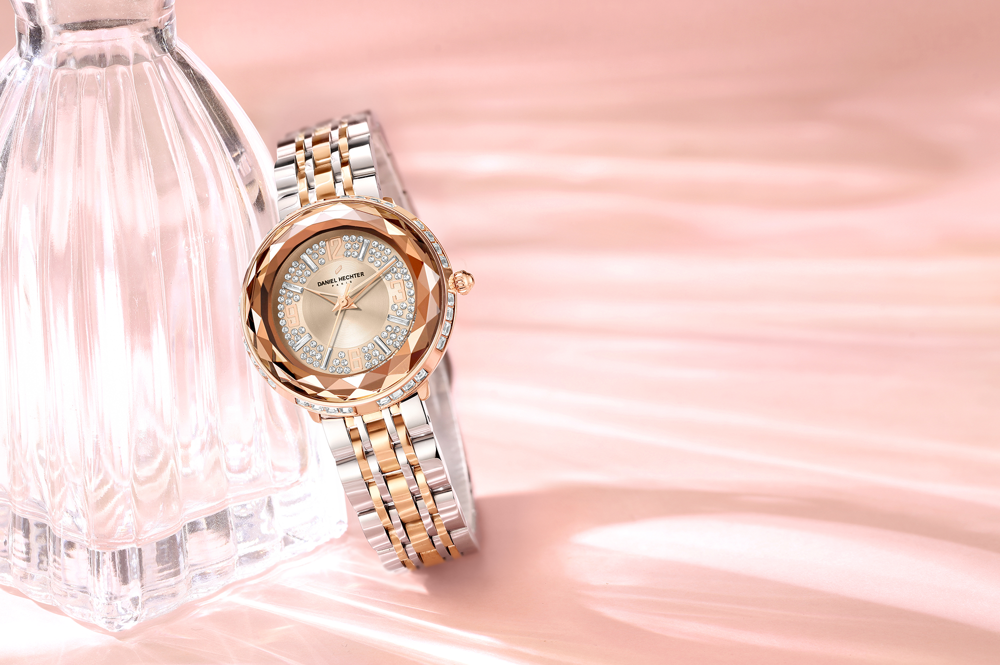 Daniel Hechter Paris Palais-Royal Collection DHW2003-44