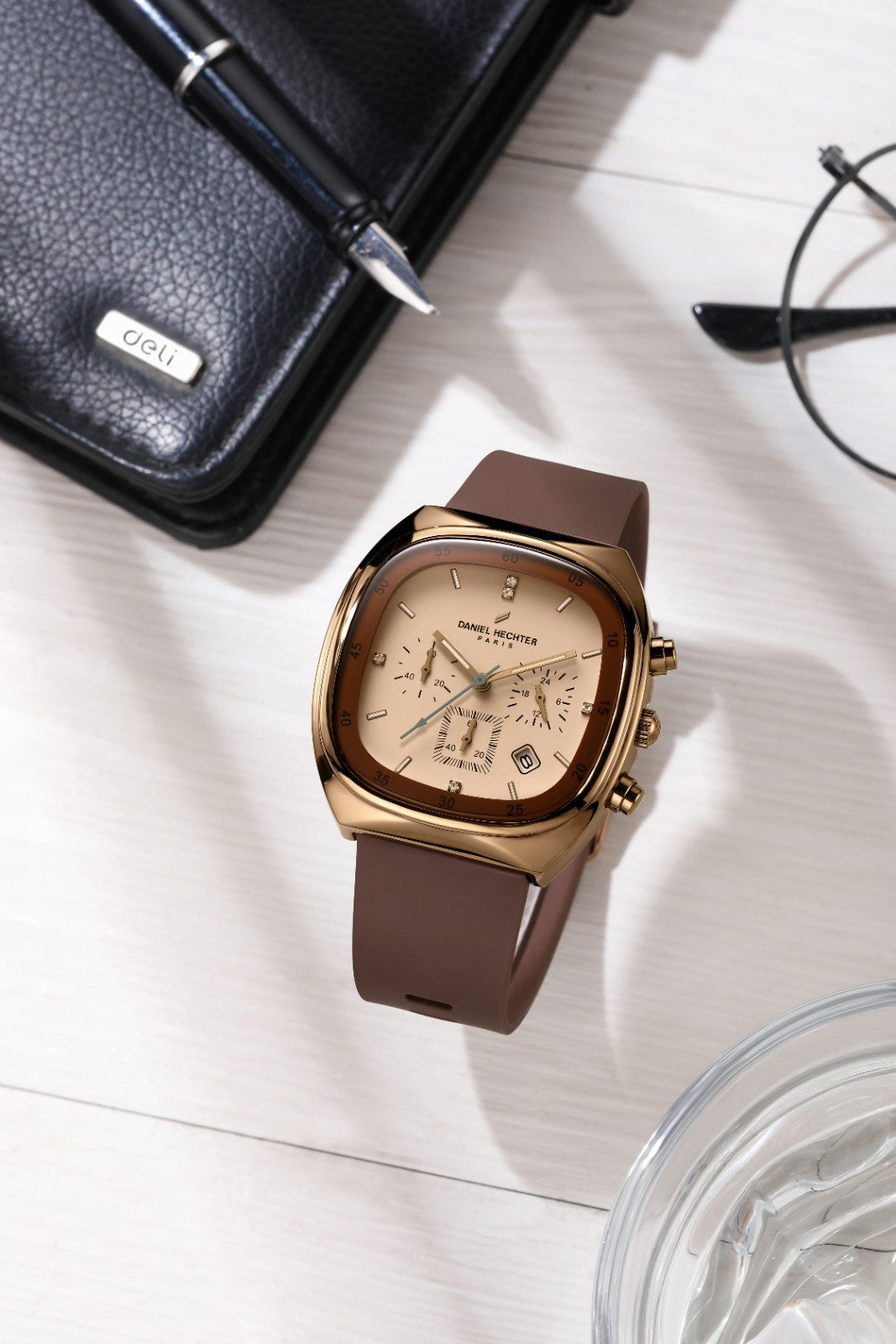 Daniel Hechter Paris Bercy Collection | DHM1001-06