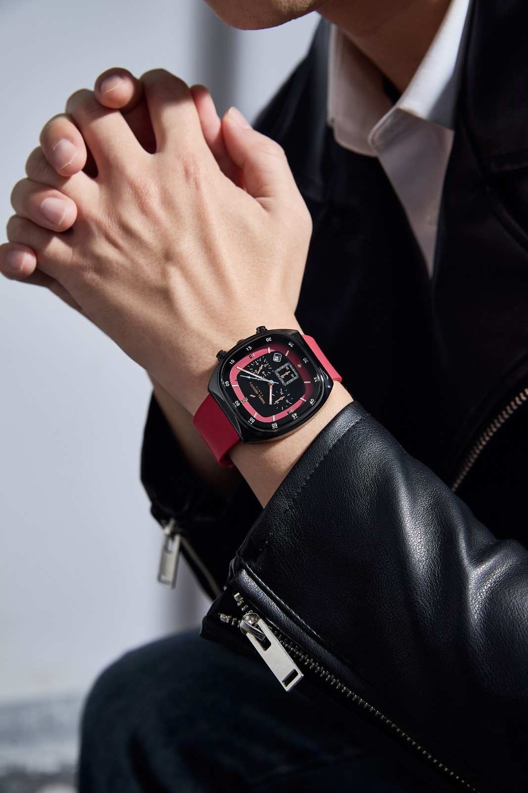 Daniel Hechter Paris Bercy Collection | DHM1001-09