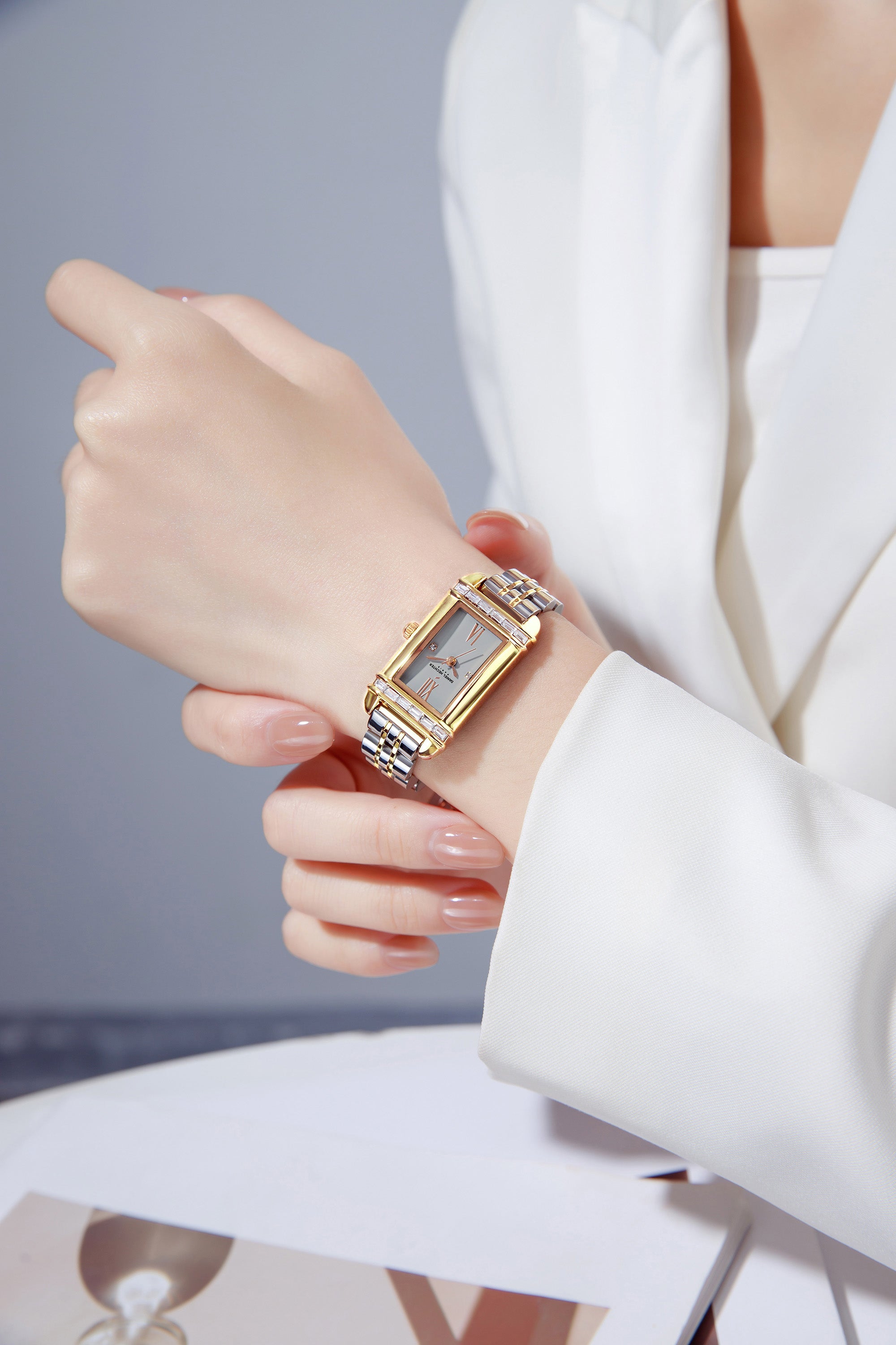 Daniel Hechter Paris Louvre Collection | DHW2006-55