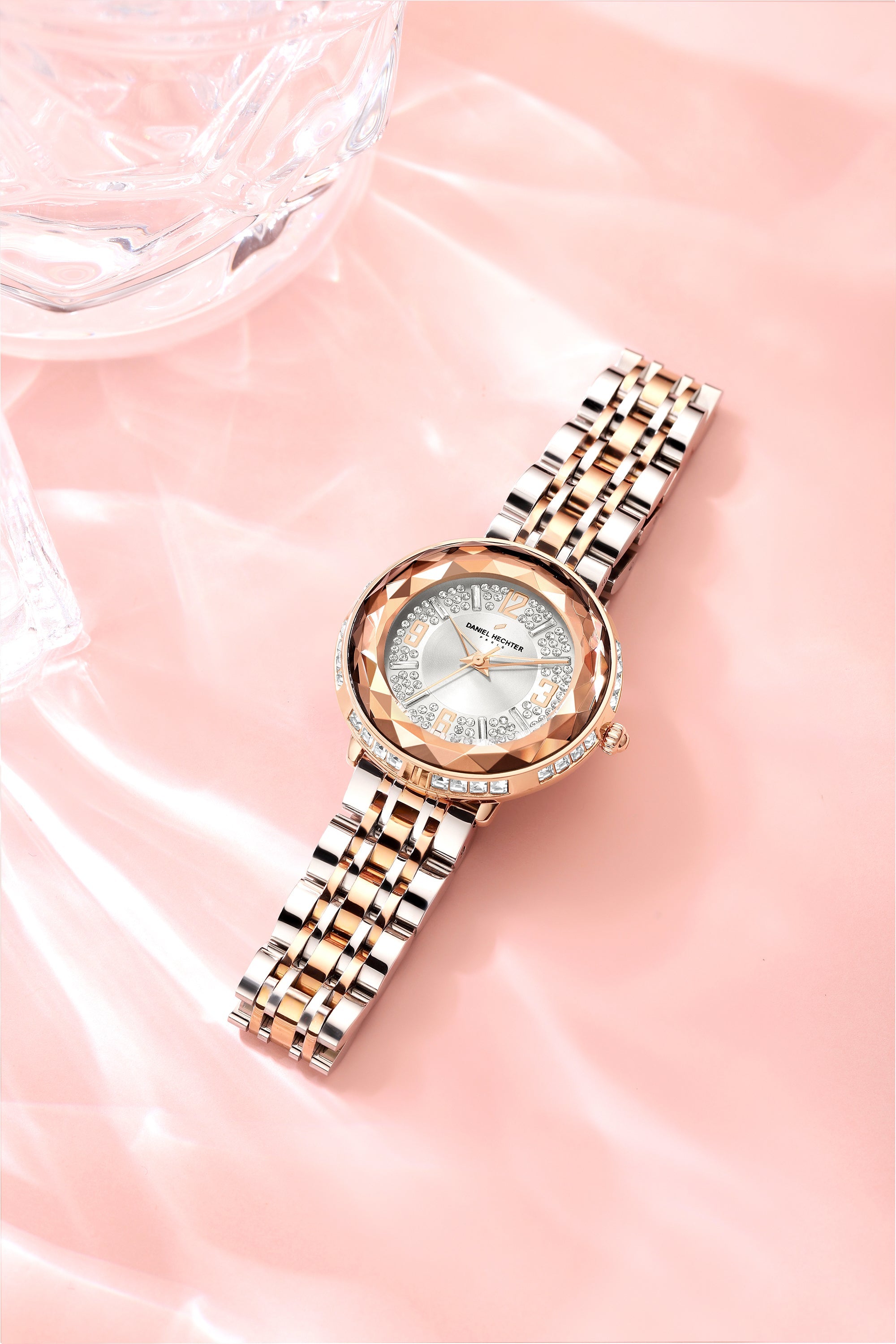 Daniel Hechter Paris Palais-Royal Collection DHW2003-33