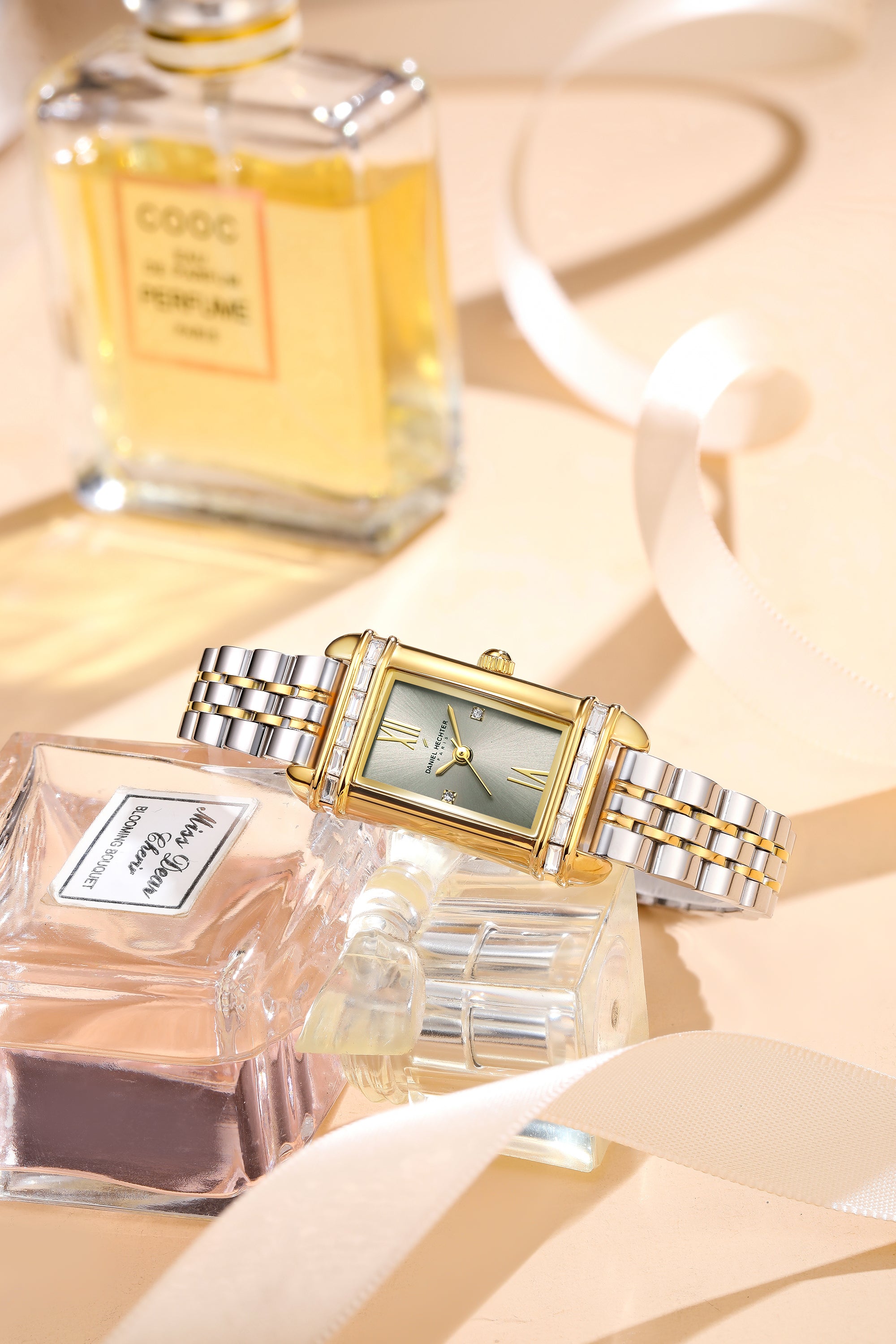 Daniel Hechter Paris Louvre Collection | DHW2006-55