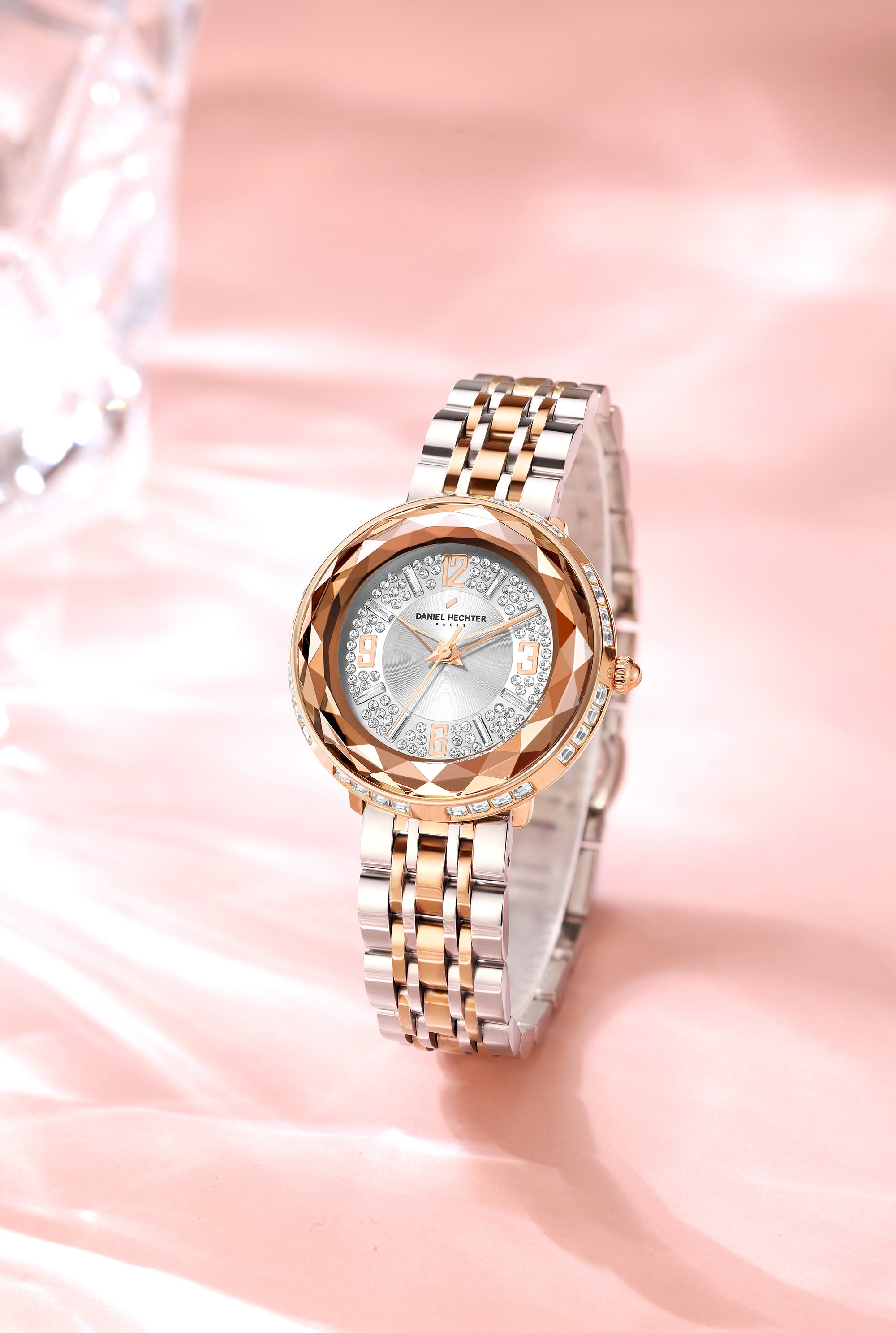 Daniel Hechter Paris Palais-Royal Collection | DHW2003-33