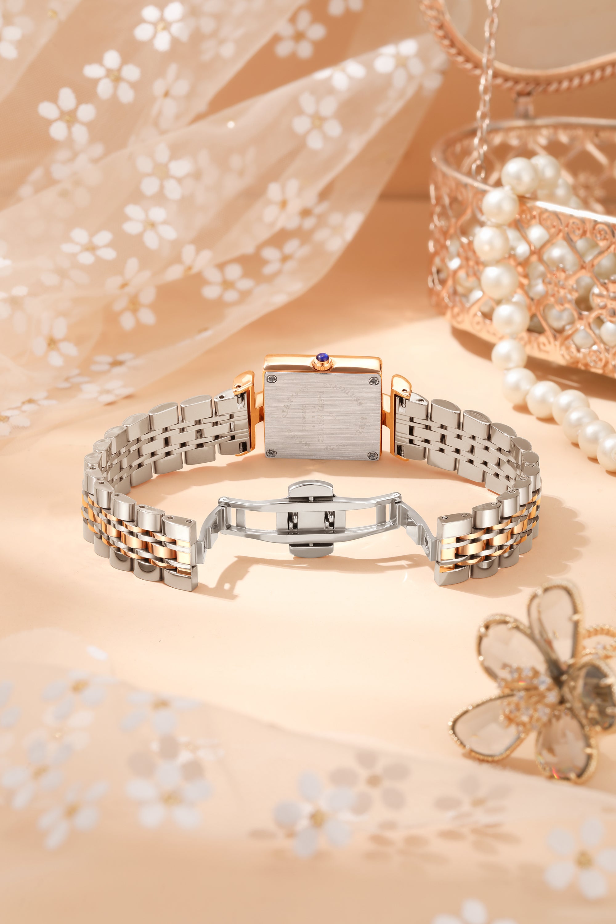 Daniel Hechter Paris Cambon Collection | DHW2008-22