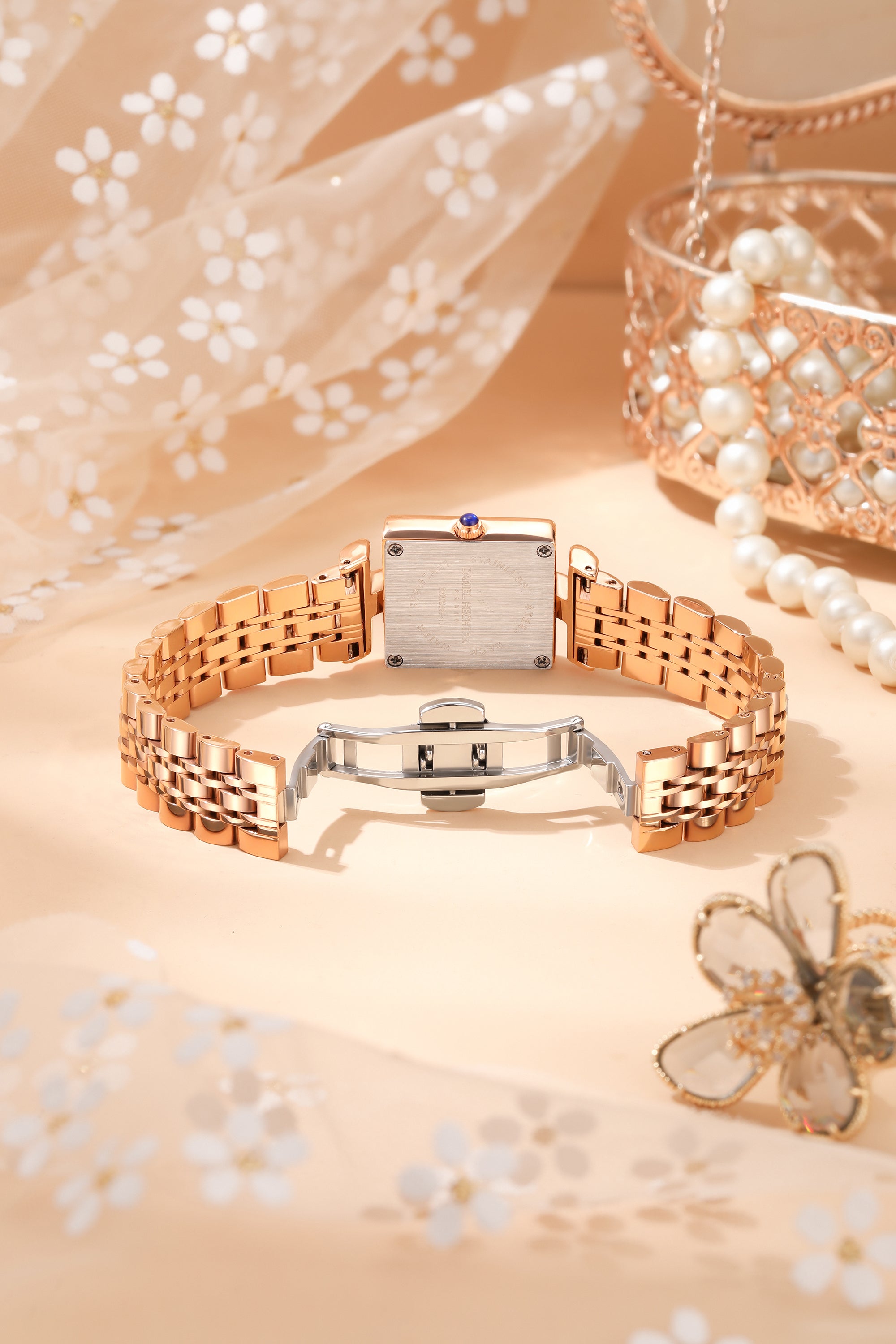 Daniel Hechter Paris Cambon Collection | DHW2008-11