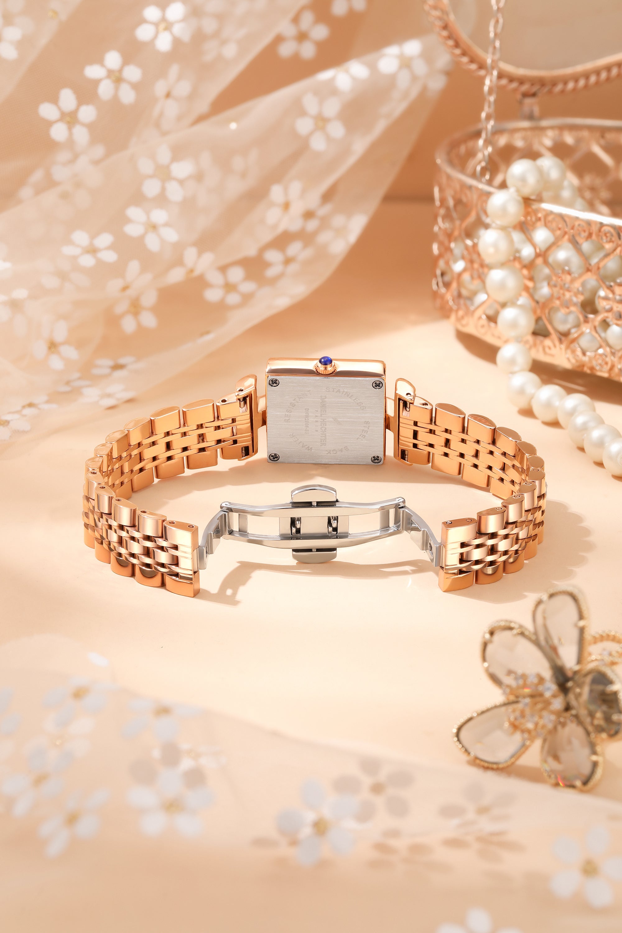 Daniel Hechter Paris Cambon Collection | DHW2008-11