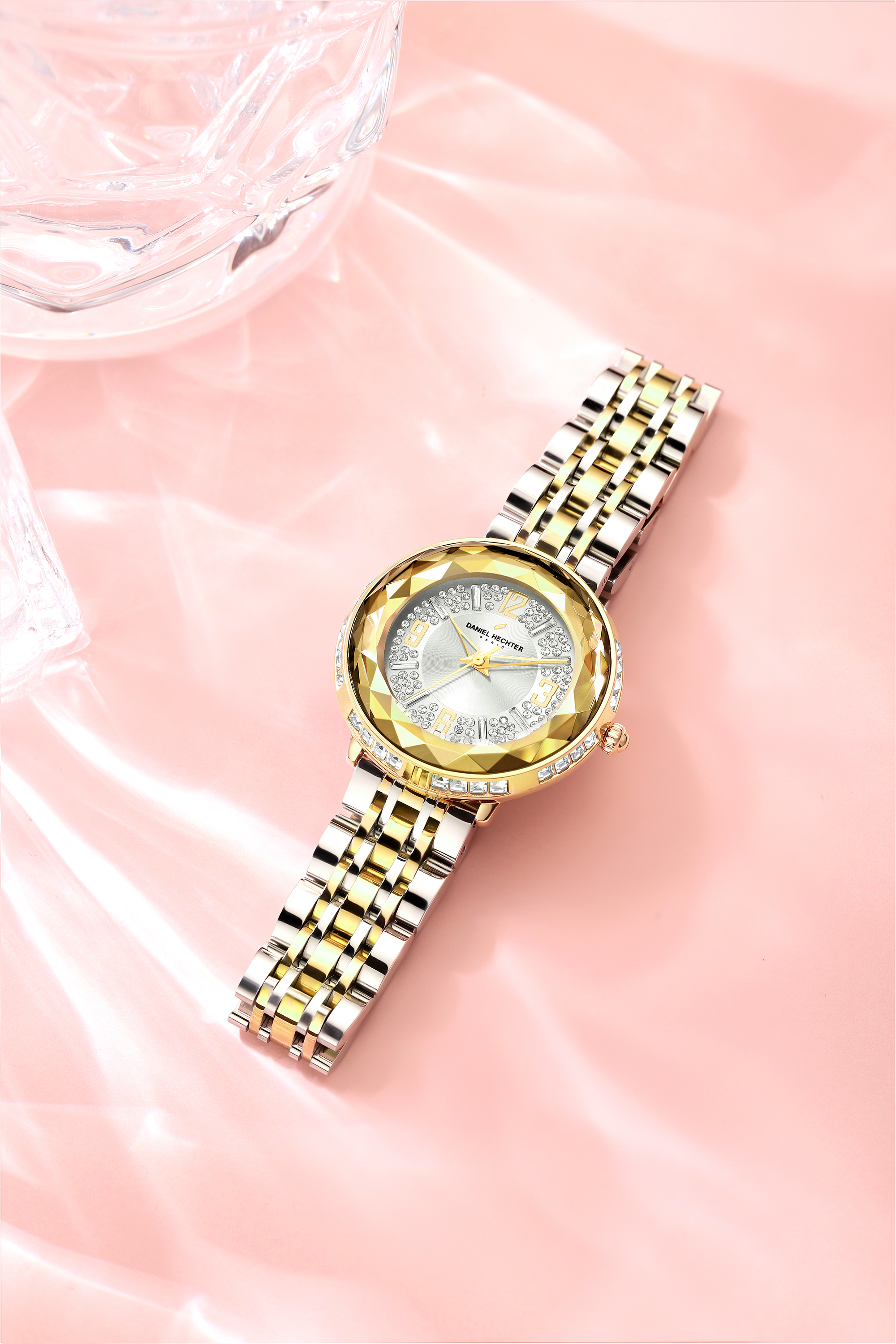 Daniel Hechter Paris Palais-Royal Collection DHW2003-55